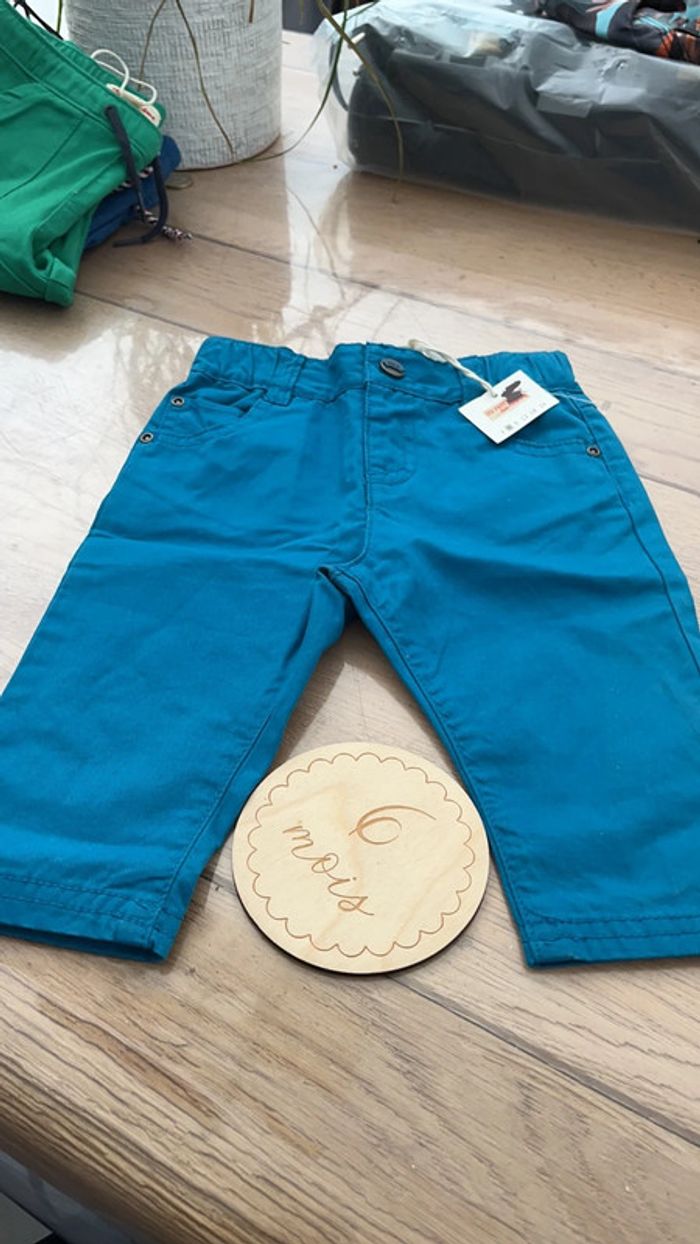 Pantalon du pareil au même