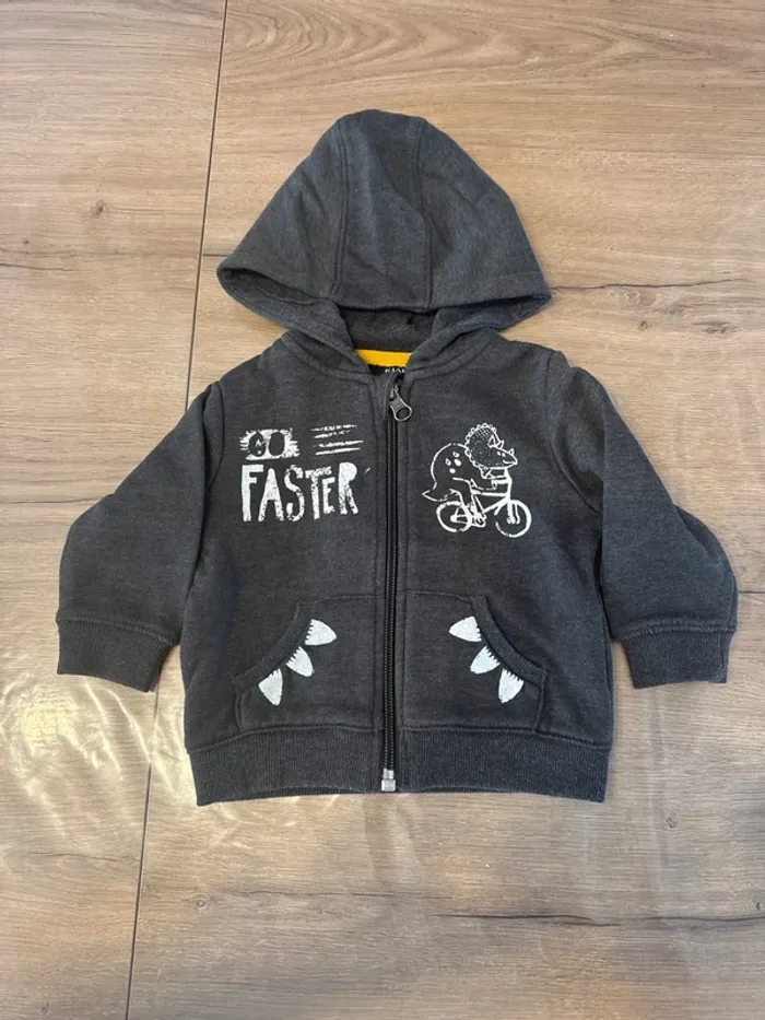 Veste zippé 6 mois