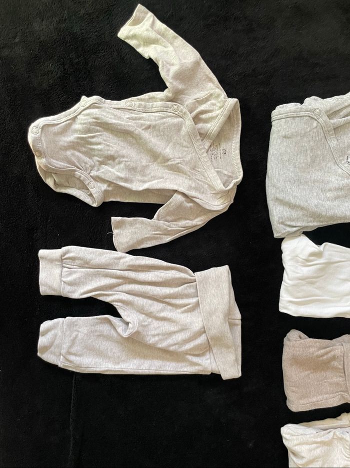 Lot body + pantalon - photo numéro 5
