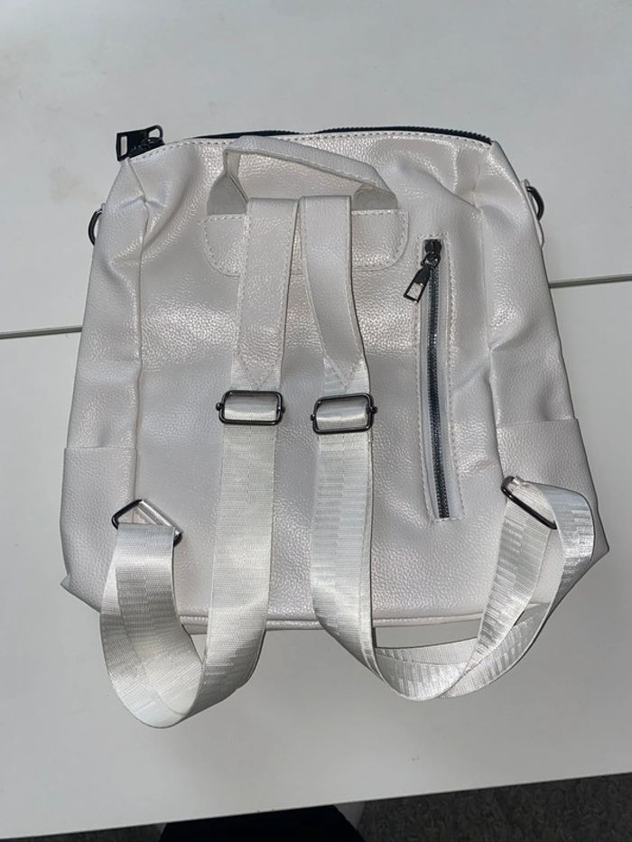 Sac blanc - photo numéro 2