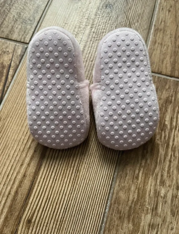 Chaussons bébé - photo numéro 4