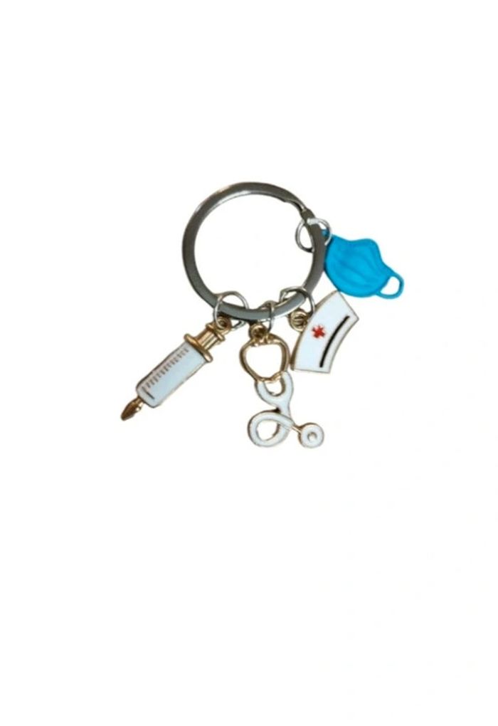 Lot de 3 porte-clés Nurses Docteurs Infirmières Personnels Soignants avec pochette cadeau - photo numéro 4