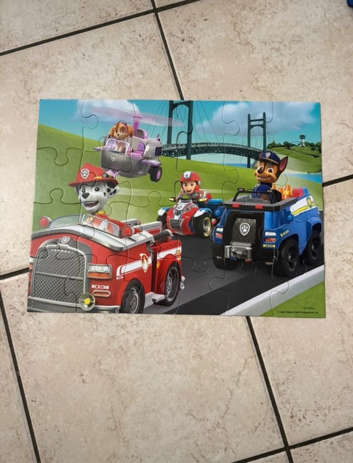 Lot de puzzles - photo numéro 3