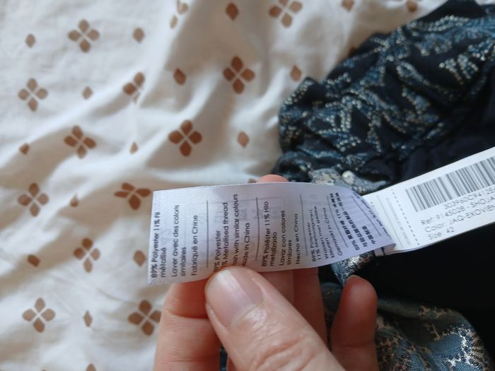 Short cache cache taille 42 - photo numéro 7