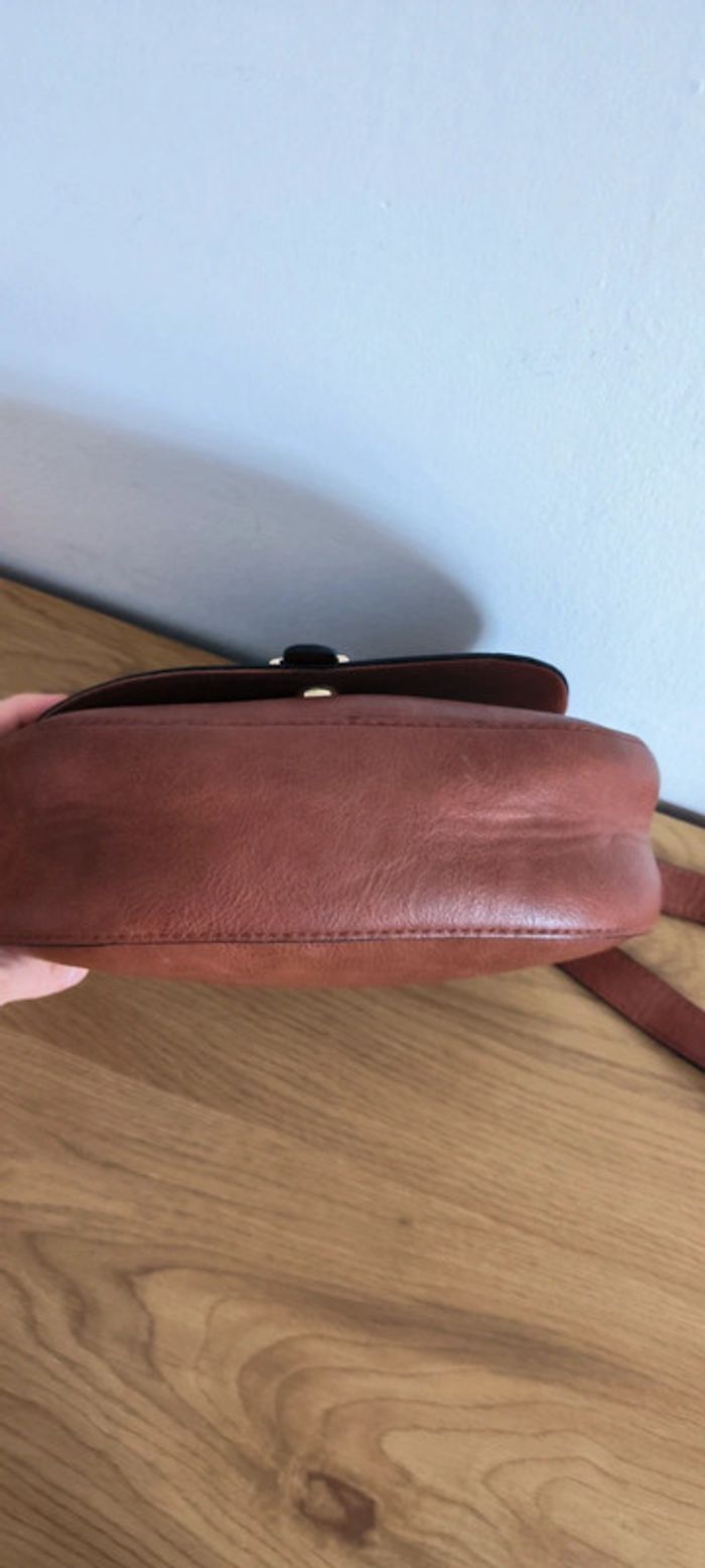 Sac à bandoulière camel jamais porté - photo numéro 6