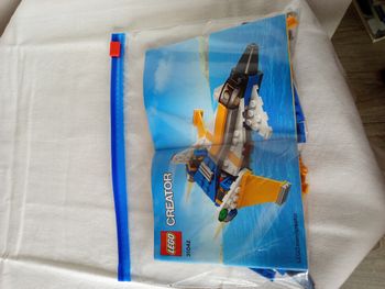 Lego creator 3en1  " l'avion à réaction"