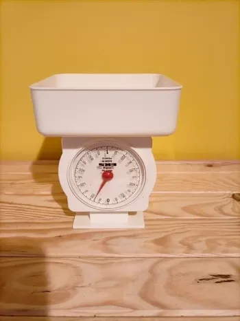 Balance vintage EKS made in France 2kg avec boîte
