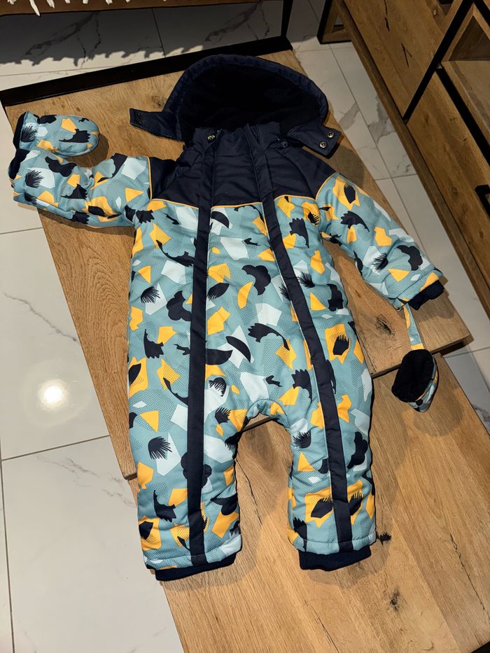 Combinaison 18 mois neuve