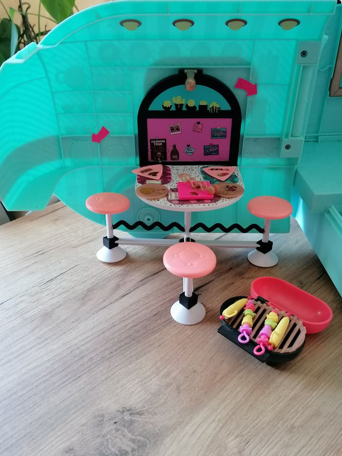 Camping Car Poupée LOL - photo numéro 2