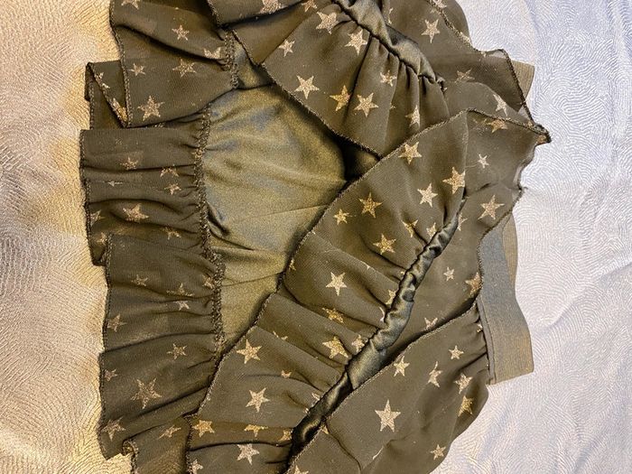 Jupe noire étoiles grises 6ans - photo numéro 6