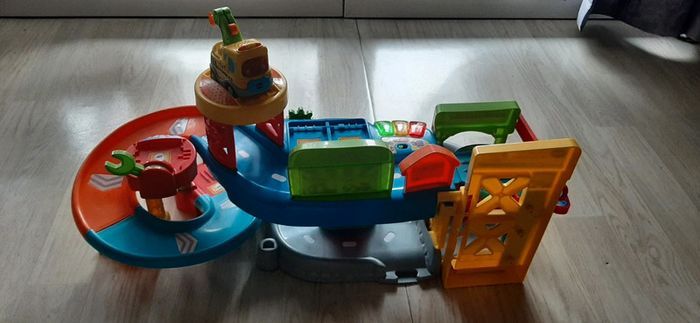 Mon Premier Garage Interactif, Tut Tut Bolides - photo numéro 5