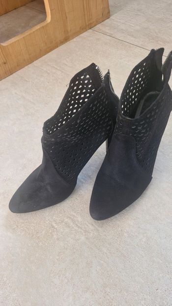 Bottines ajourées Zara taille 37