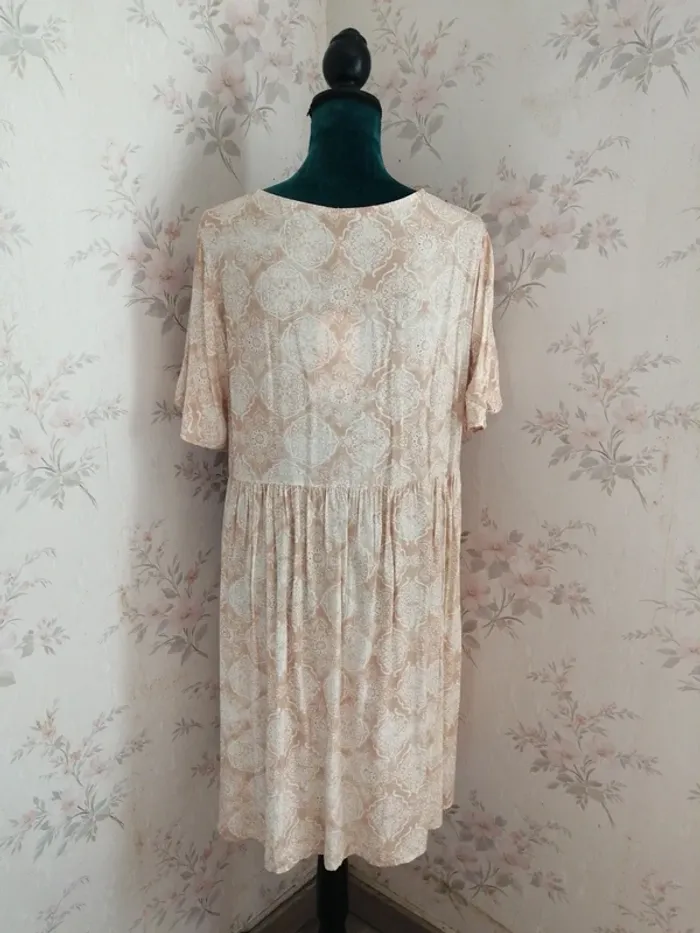 Robe beige à motifs mandala coupe babydoll / culture sud / (S-M) - photo numéro 4
