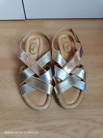 Ballerines cuir ouvertes " Atelier Mégis" p.38