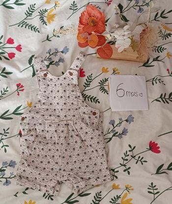 Salopette bébé 6 mois 🌸