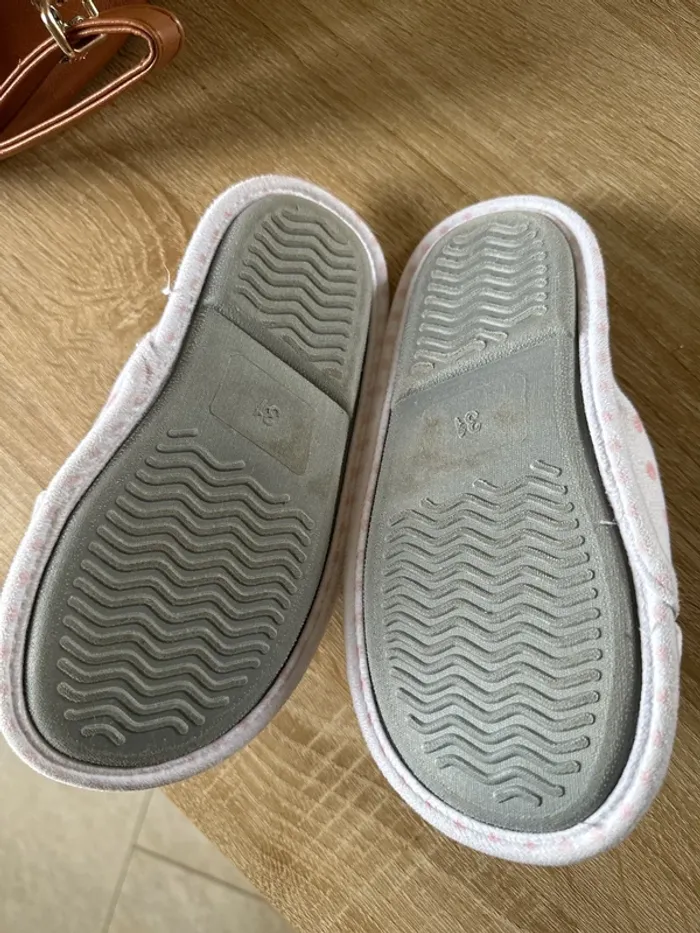 Chaussons - photo numéro 2