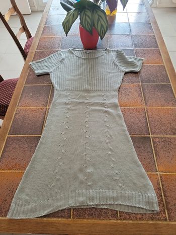 Robe pull manches courtes