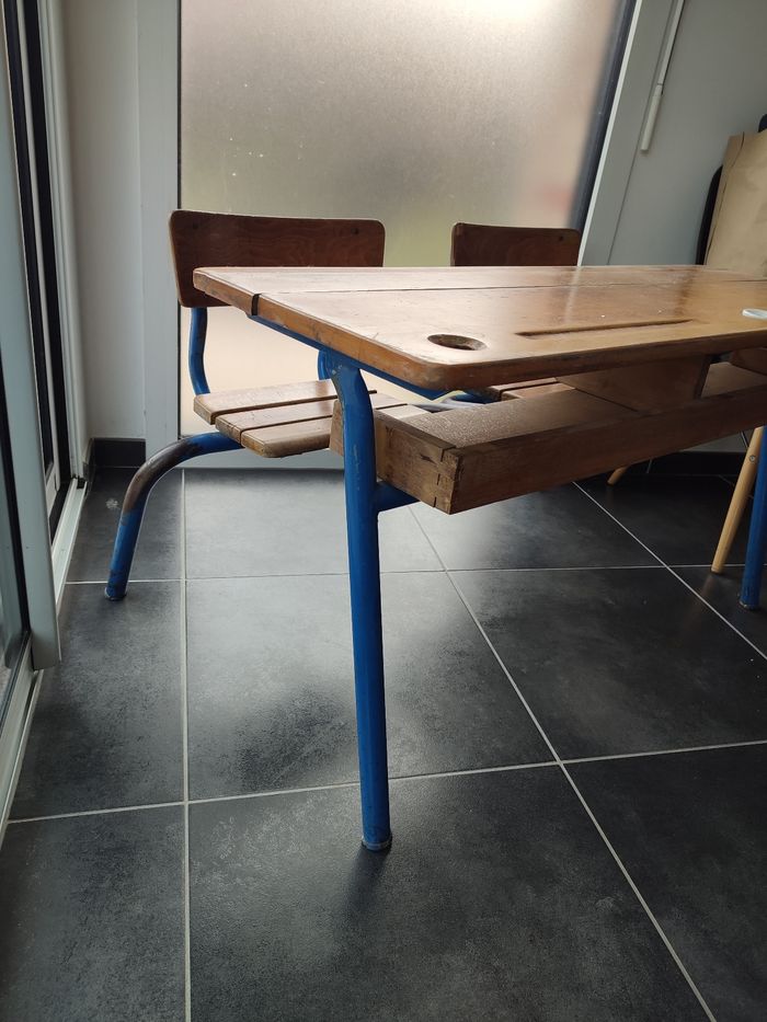 Bureau d'écolier - photo numéro 2
