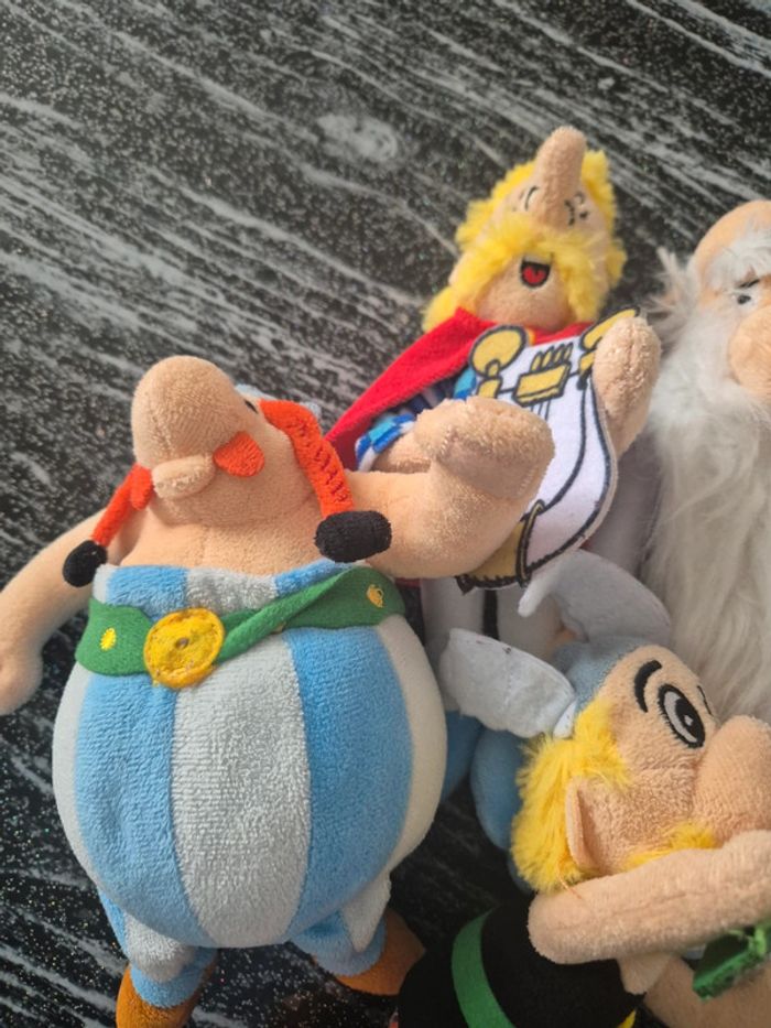 Peluches asterix et ses amis - photo numéro 2