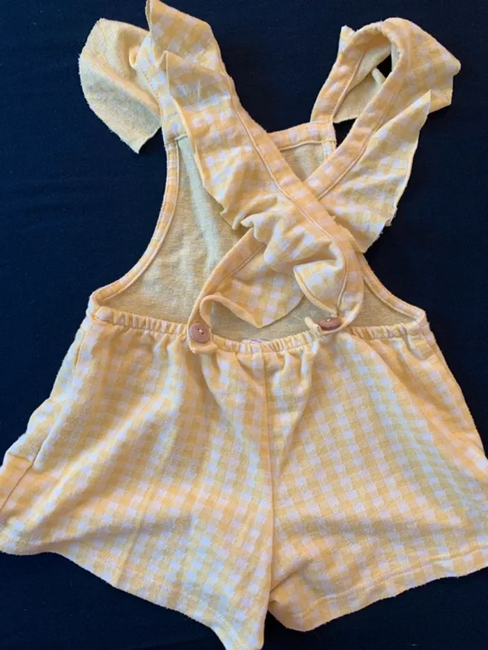 Salopette short combi short Zara taille 3/4ans - photo numéro 3