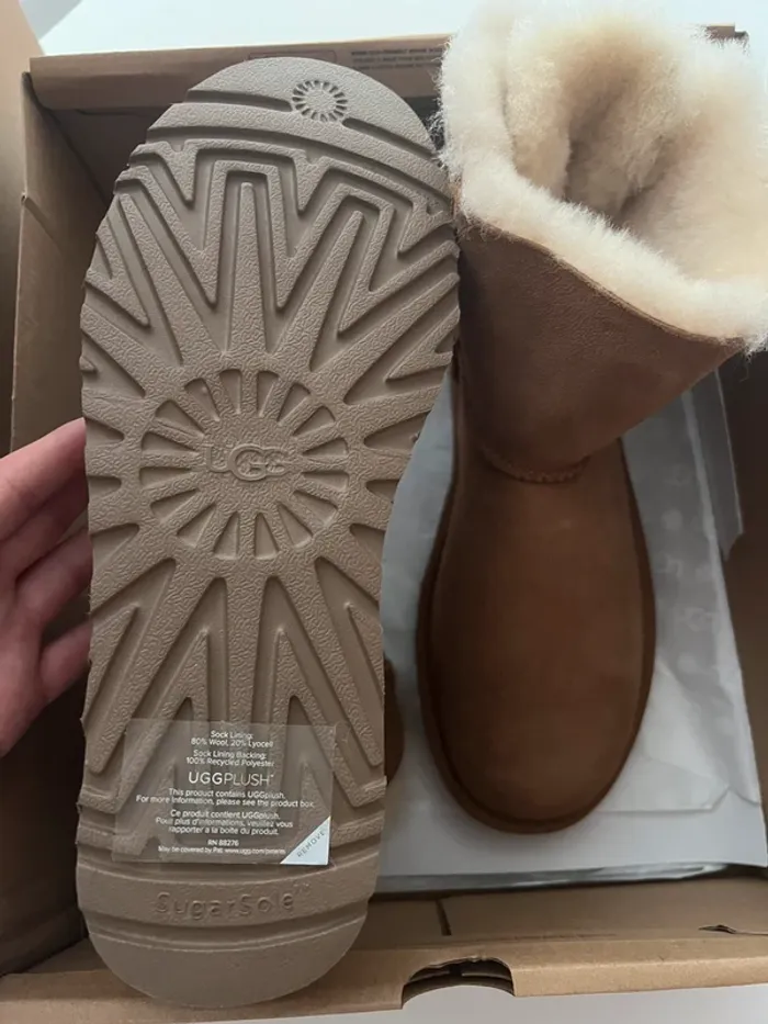 Ugg fuzzy bow - photo numéro 6