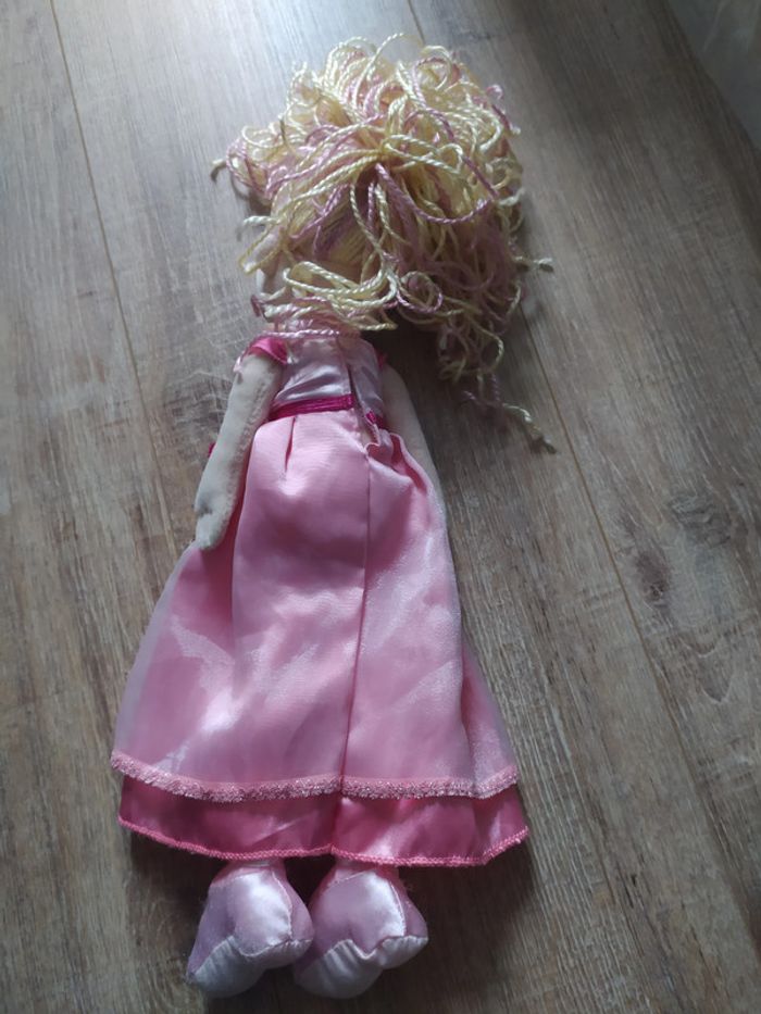 poupée - photo numéro 2