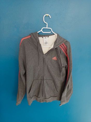 Veste adidas avec capuche
