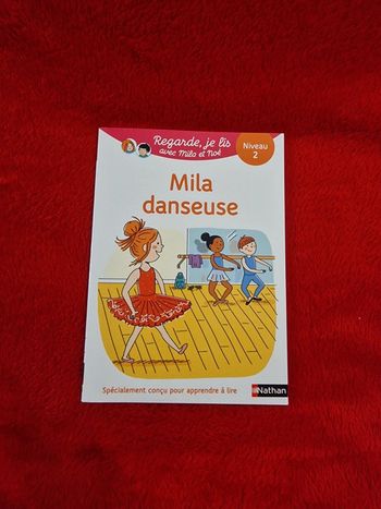 Livre regarde je lis mila et noé, mila danseuse