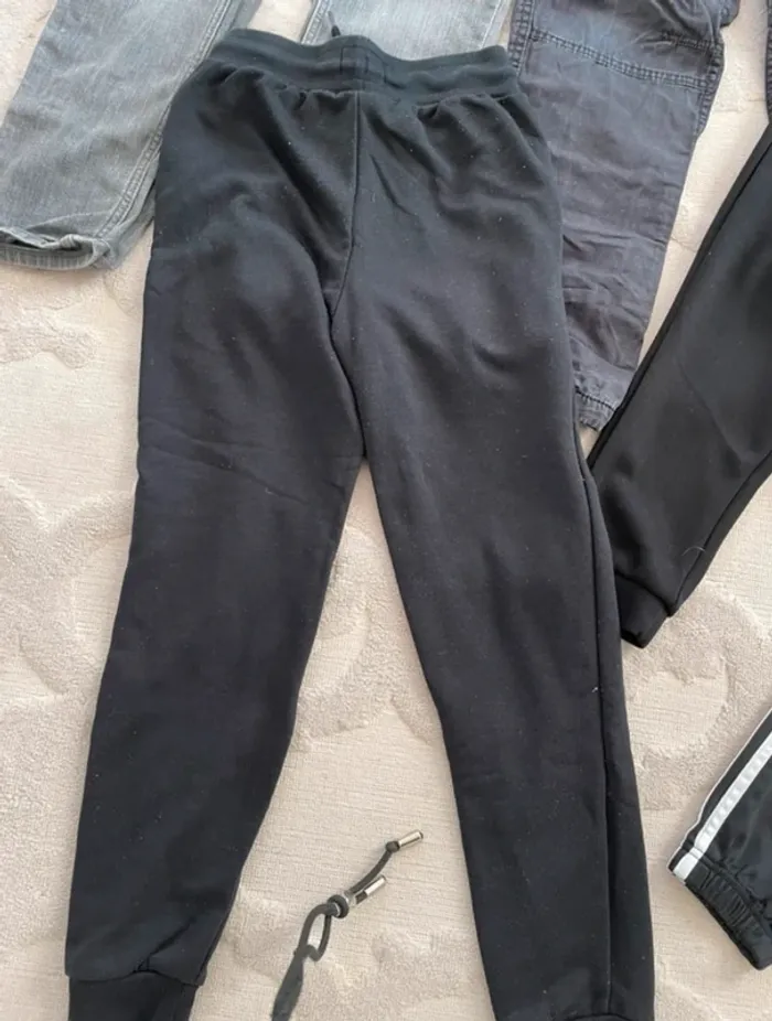 Lot de 8 pantalon 9 10 ans en très bon état - photo numéro 12