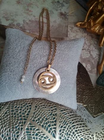 Collier signe astrologique cancer