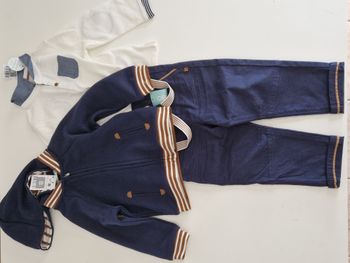 ensemble 3 piéces neufs Obaibi 23 mois 