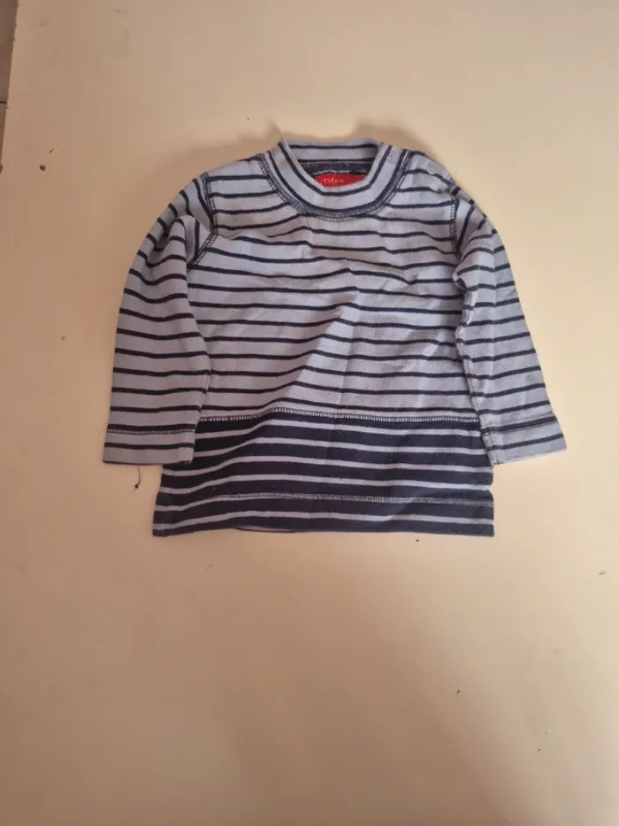 T-shirt à manches longues 12 mois