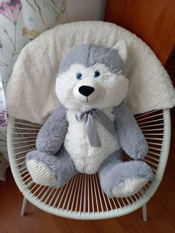 Grosse peluche chien Husky