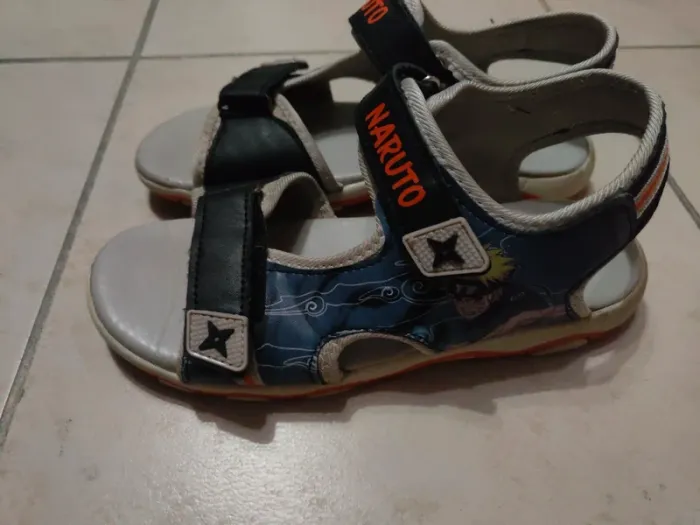 Nu pieds sandales Naruto pointure 36 - photo numéro 2