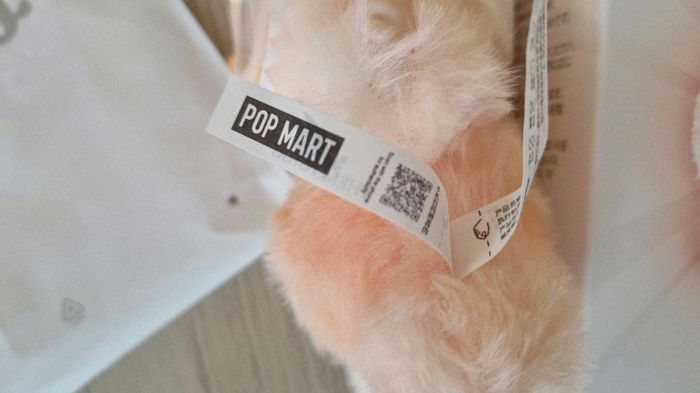 Labubu Happiness  big into energy - photo numéro 4