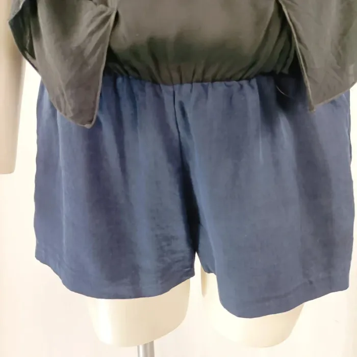 Combishort Maje bleu marine drapé à volants – taille 38 fluide - photo numéro 6