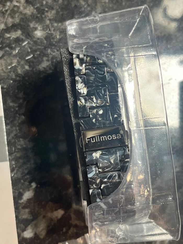 Bracelet de montre Fullmosa neuf compatible Apple Watch - photo numéro 2