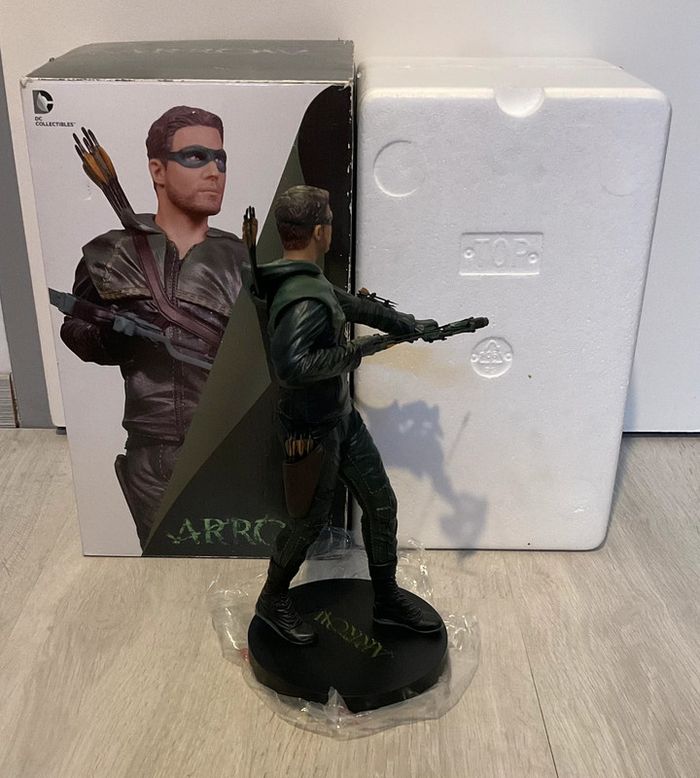 Figurine Arrow DC Collectibles - photo numéro 2
