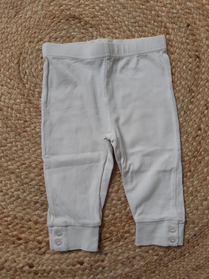 Lot tee-shirt et 2 leggings - photo numéro 3