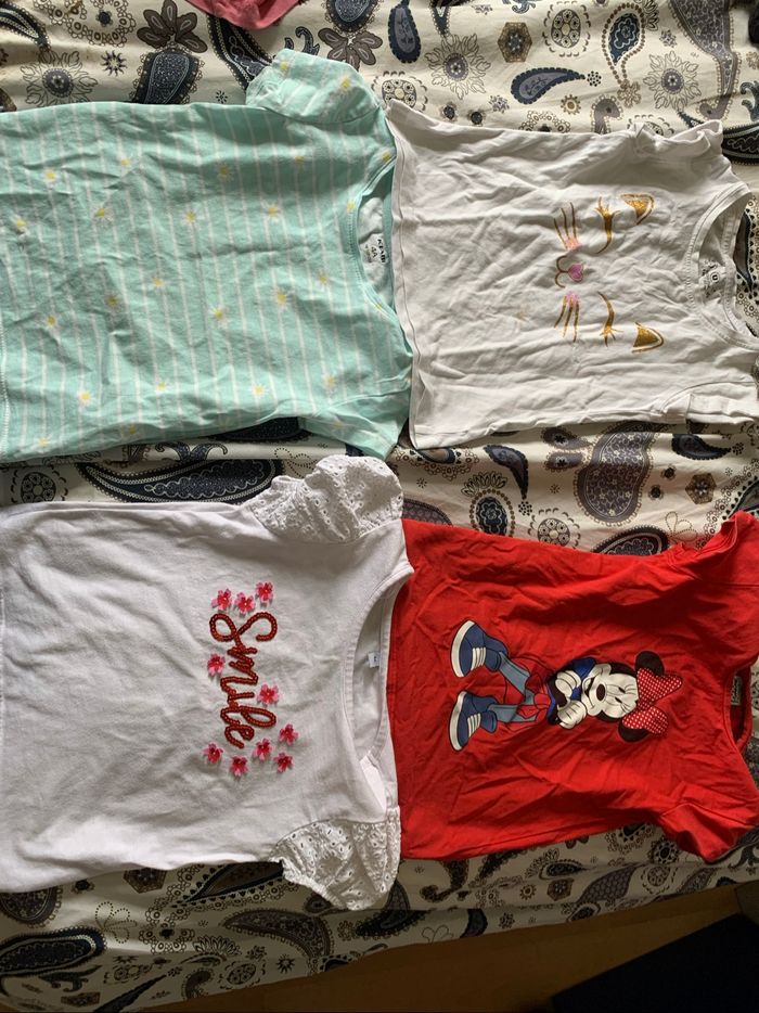Lot tee shirts 4 ans