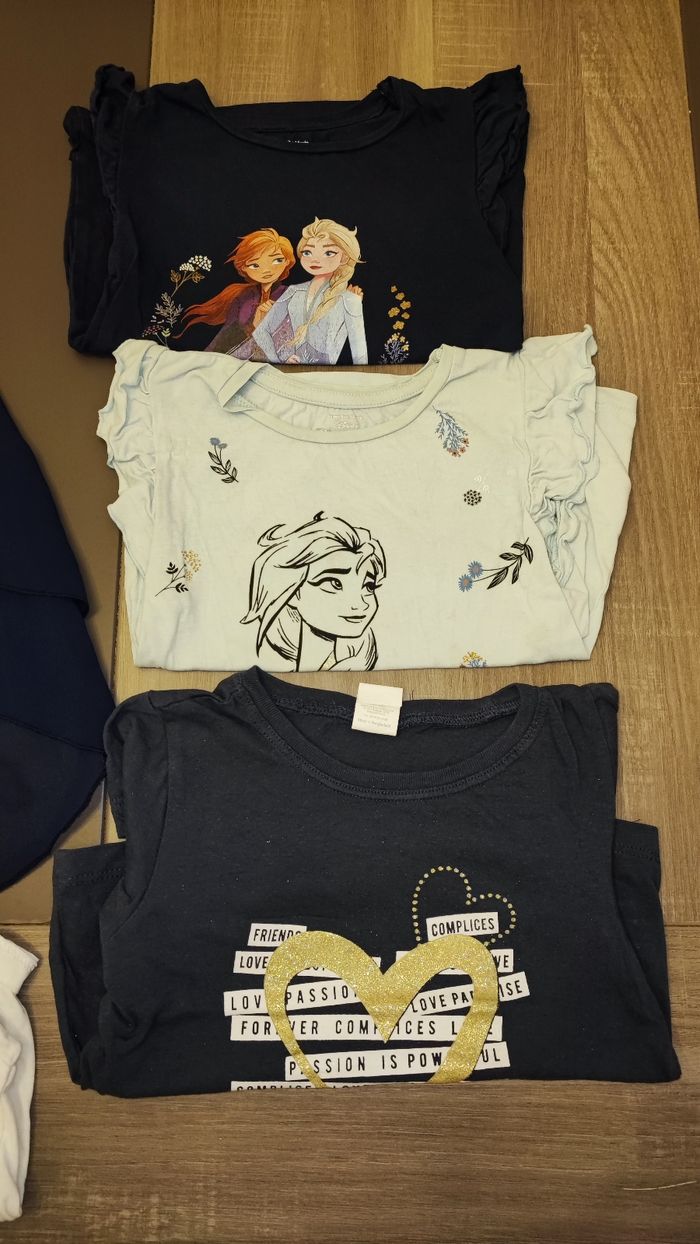 Lot de 5 t-shirt manche courte fille 5 ans 🦋 - photo numéro 4