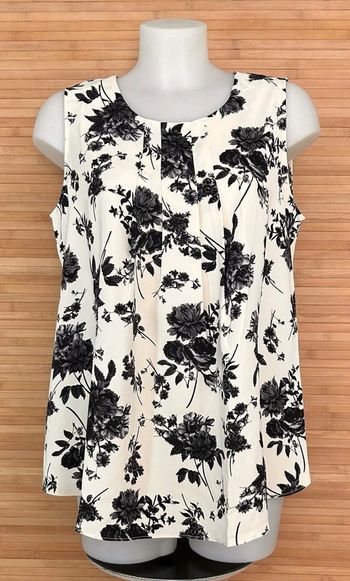 Blouse taille XL motif roses