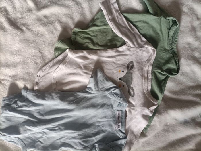 Lot garçon 9-12 mois – Mini canaille - photo numéro 2