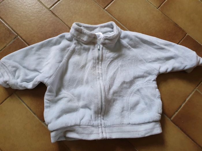 Gilet Baby Gap jusqu'à 3 mois garçon - photo numéro 2