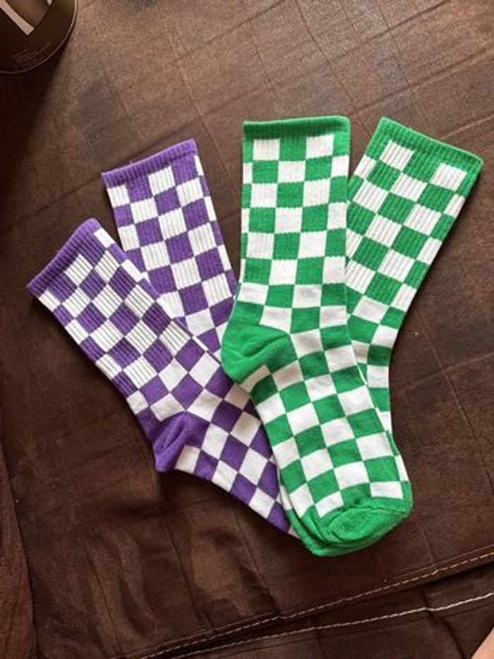 Chaussettes à carreaux colorées Style fun et tendance ! 🧦 - photo numéro 2
