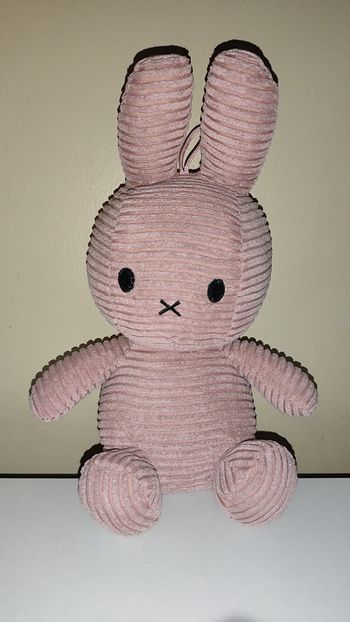 Peluche lapin rose