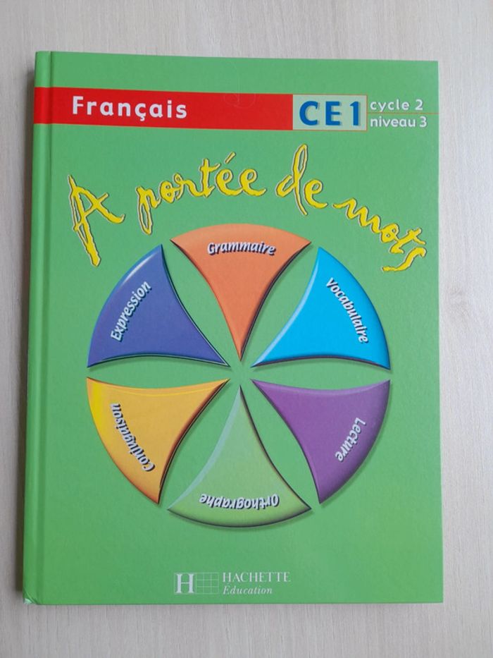 Livre À portée de mots CE1