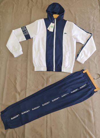 Survêtement lacoste taille M
