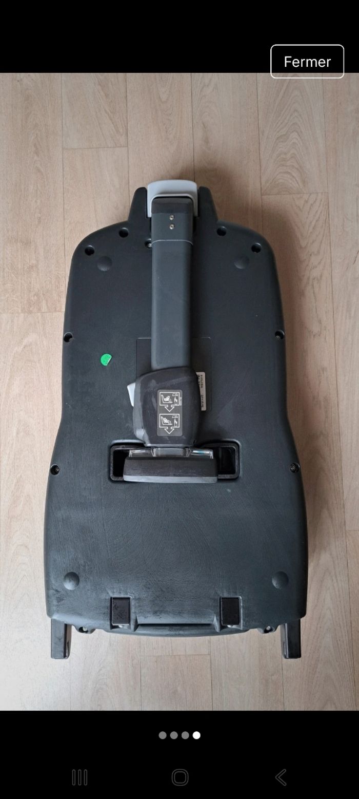 Base isofix - photo numéro 2