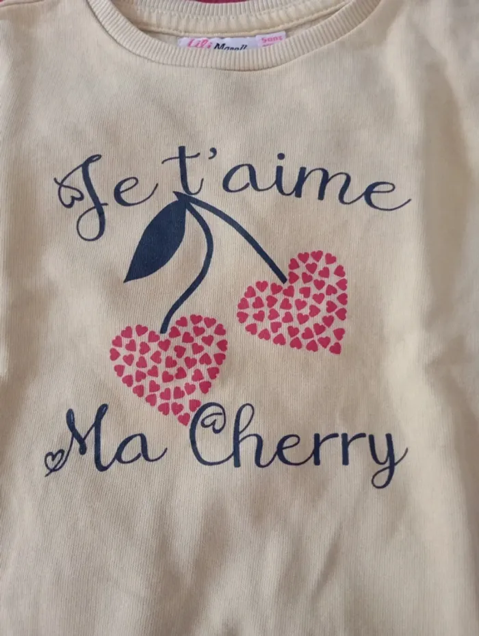 Sweath (je t aime ma cherry)taille 5 ans (339) - photo numéro 3